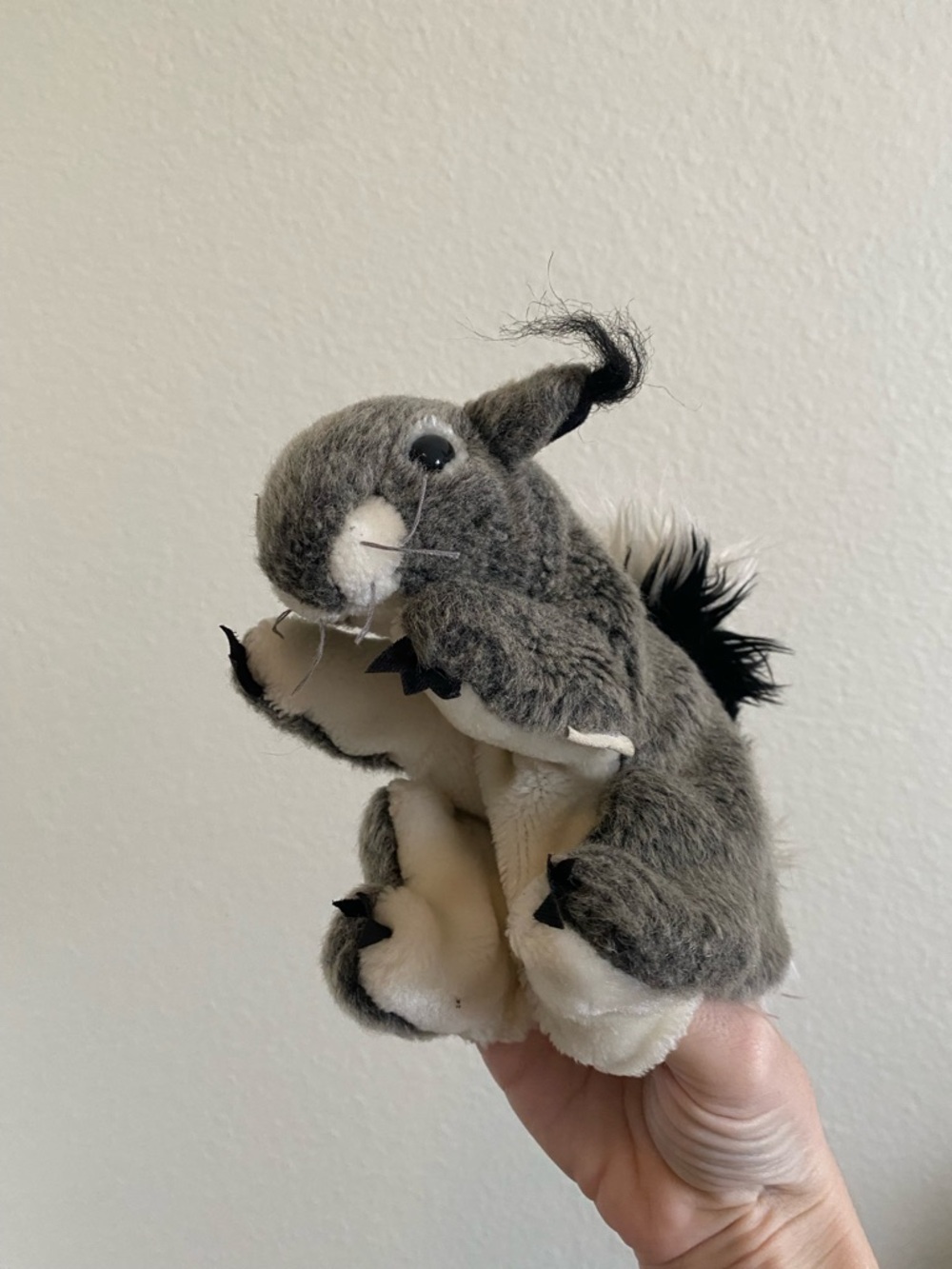 Folkmanis Puppet Gray Squirrel
